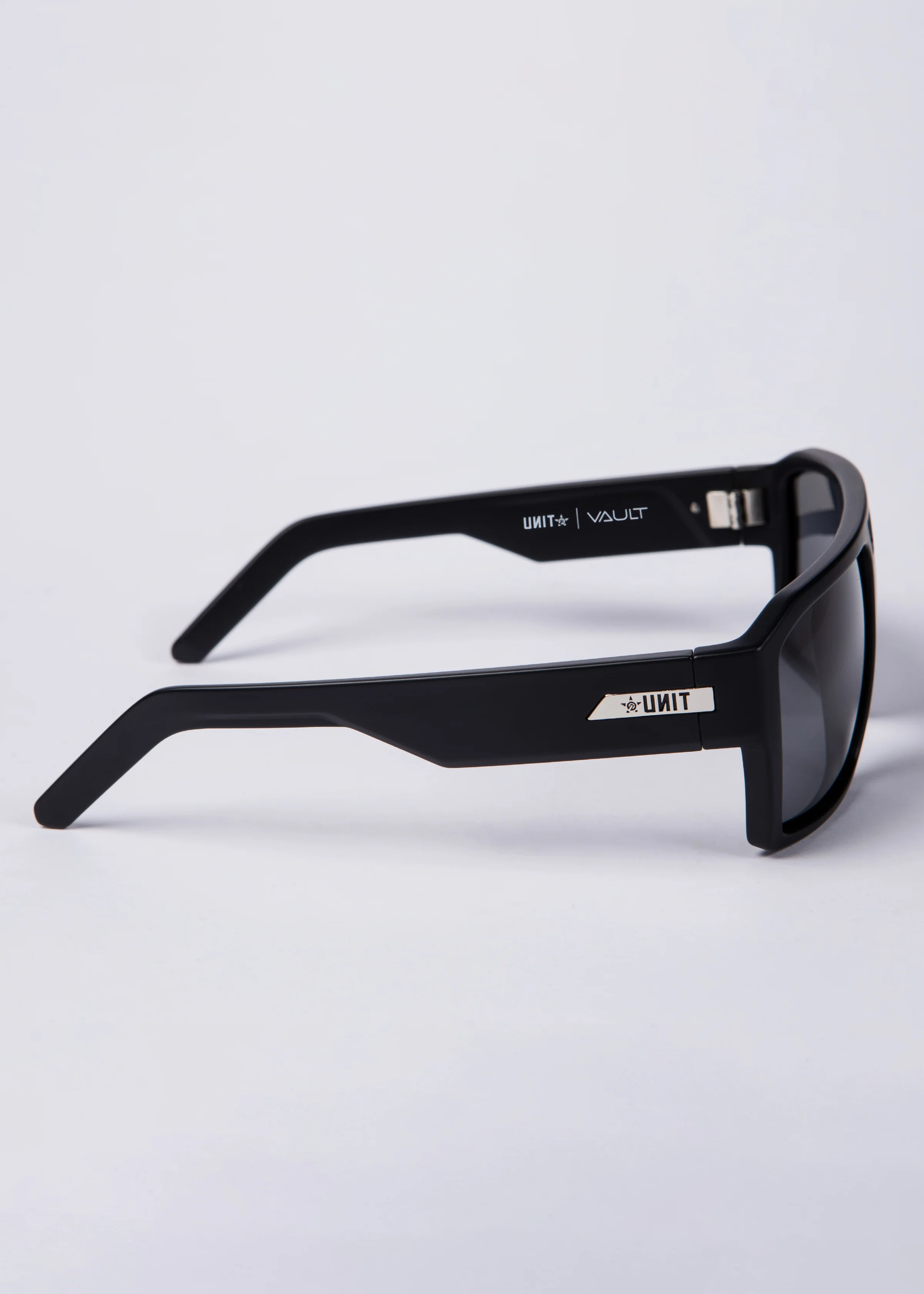 Unit Eyewear - Polarised - Vault - Image 3