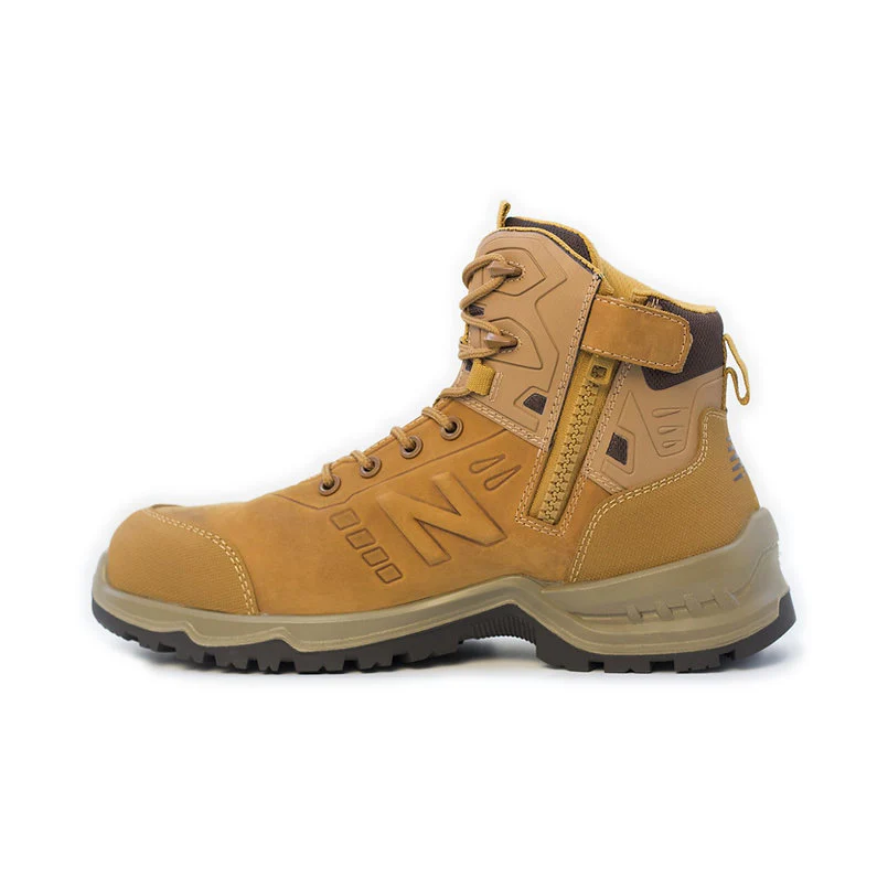 New Balance Contour/Calibre Boot - Image 3
